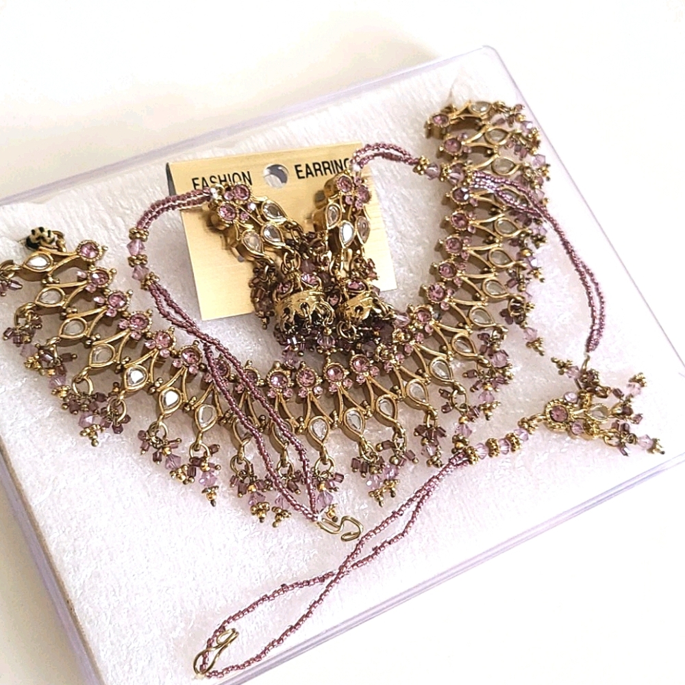 Necklace Set - Picture 13 of 15